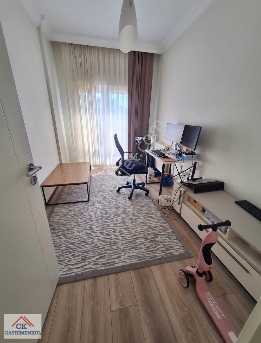 Ck'dan Göztepe Çarşıya Metroya Yürüme Mesafesinde 4+2 Dublex - Görsel 6