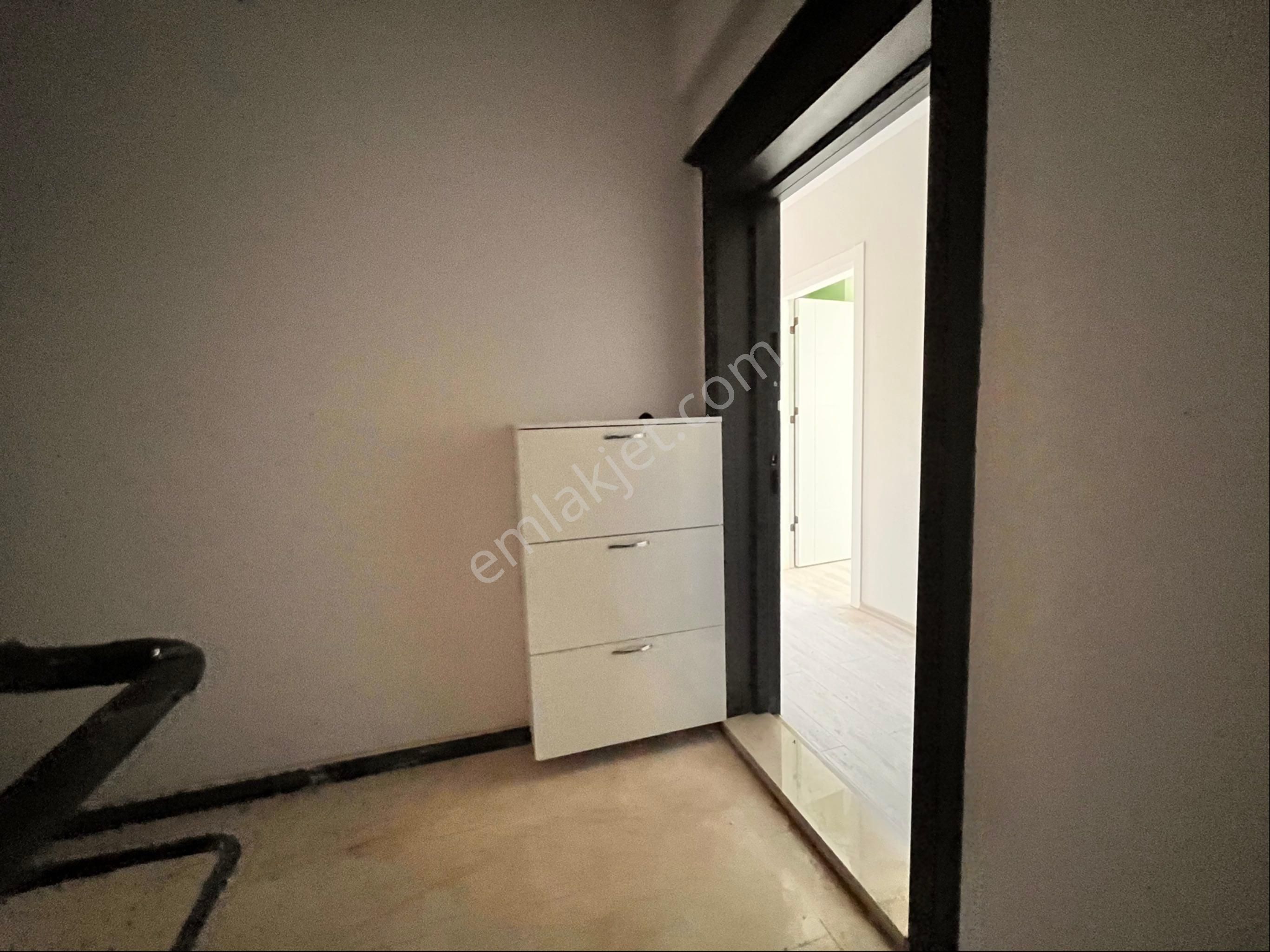 Baran Emlaktan Patlangıç Ta Satılık 2+1 Daire - Görsel 15