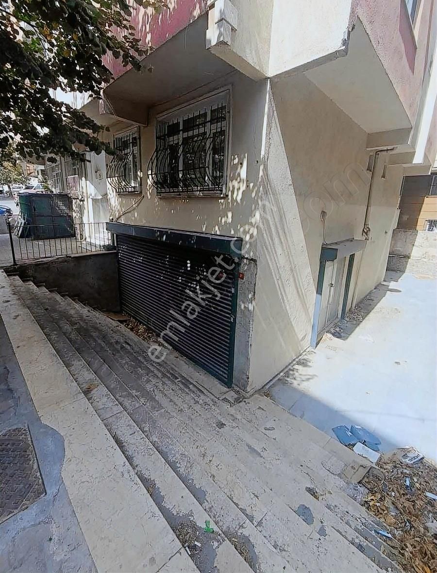 Mir Emlak & İnşaat'tan Satılık Etrafı Açık 100m2 Dükkan