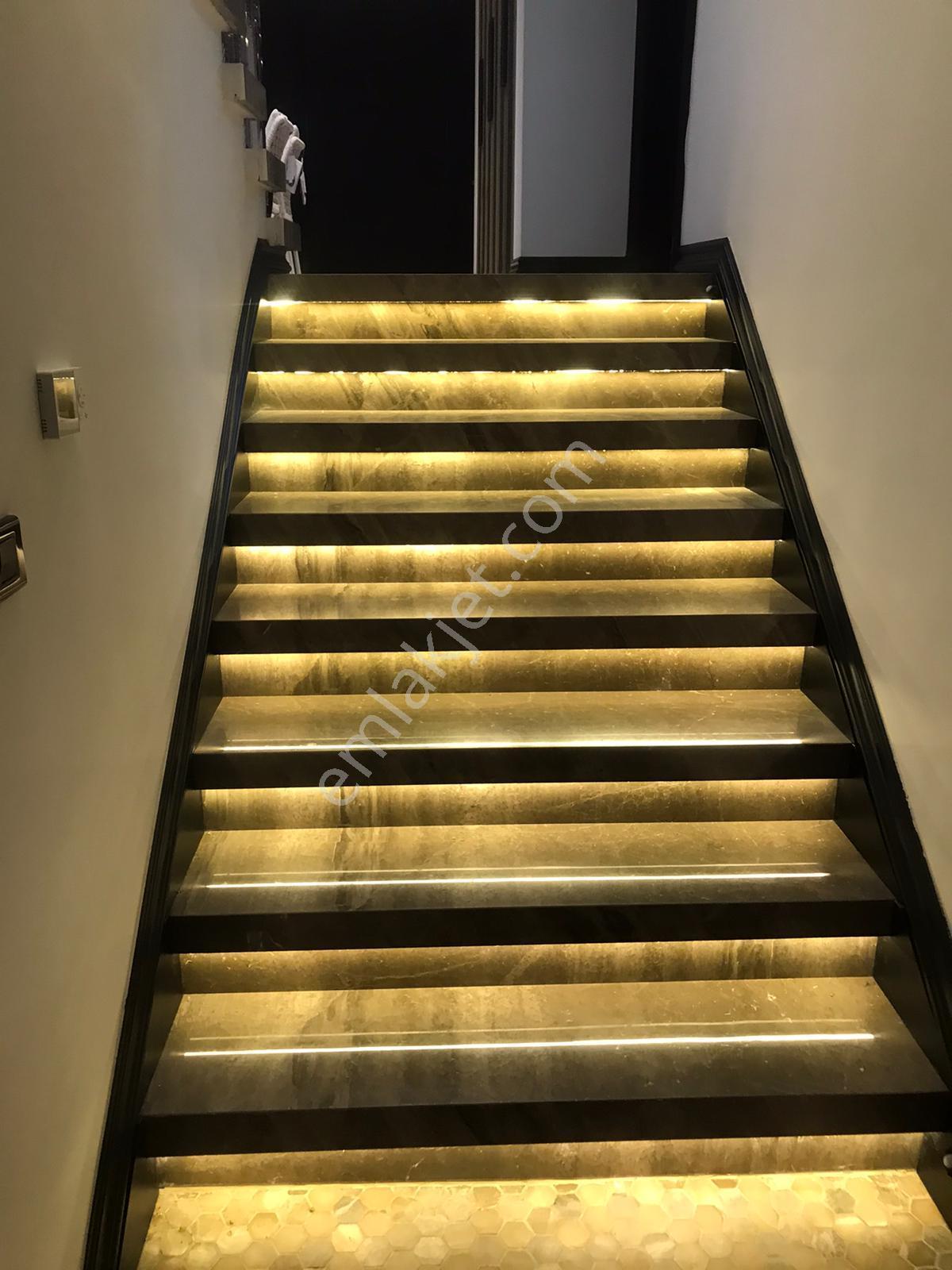 Kaan Emlaktan Ultralüx Yenişehirde Satılık Havuzlu Villa - Görsel 6