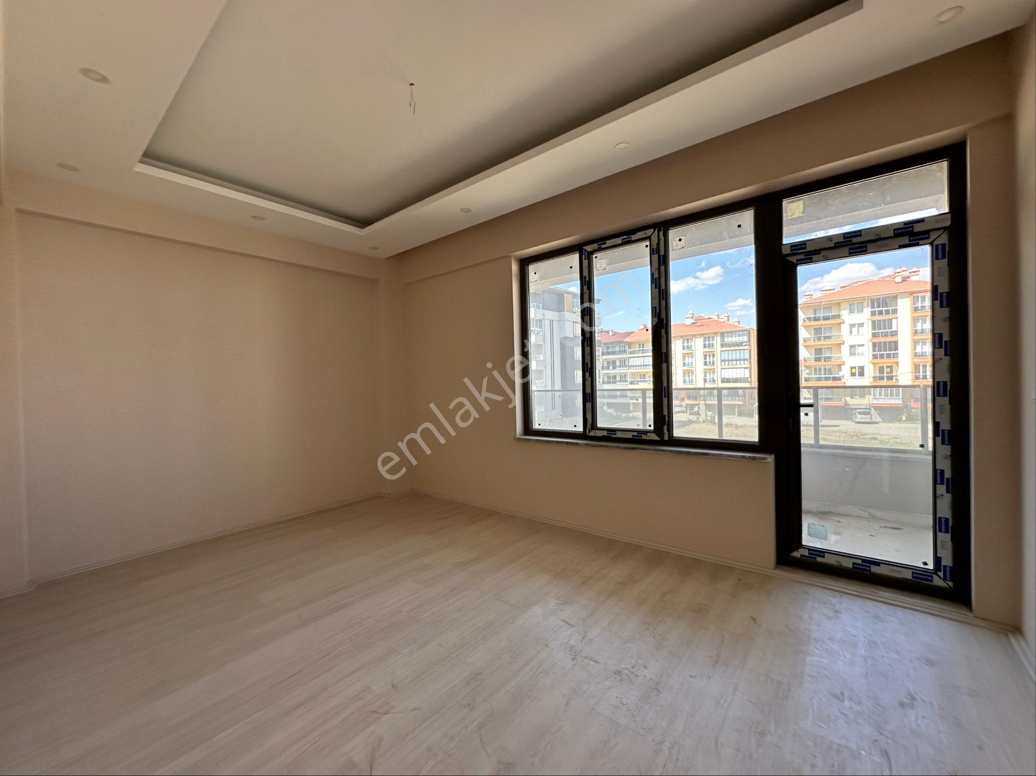 Tunçez Gm Garajlı Çok Geniş Ultra Lüx 4+1 Daire - Görsel 17