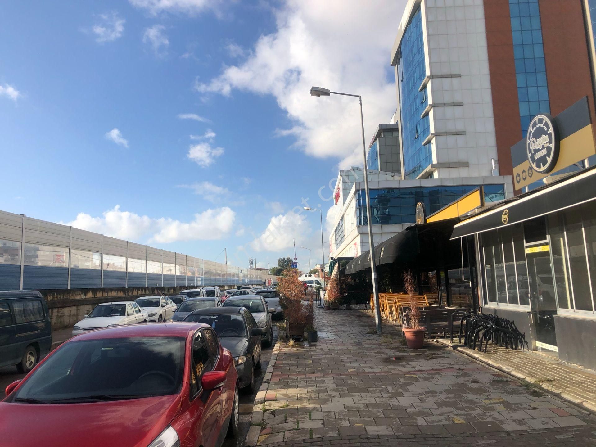 Çiğli İzban Yanı Geniş Kiralık Dükkan & Cafe - Görsel 2