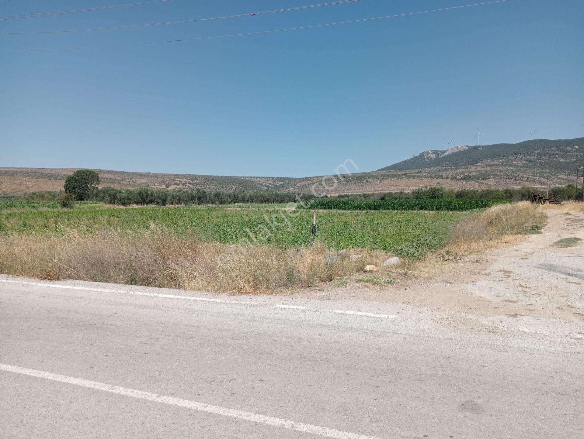 Komutan Emlaktan Bergama Göçbeylide Yatırımlık Arsa - Görsel 6