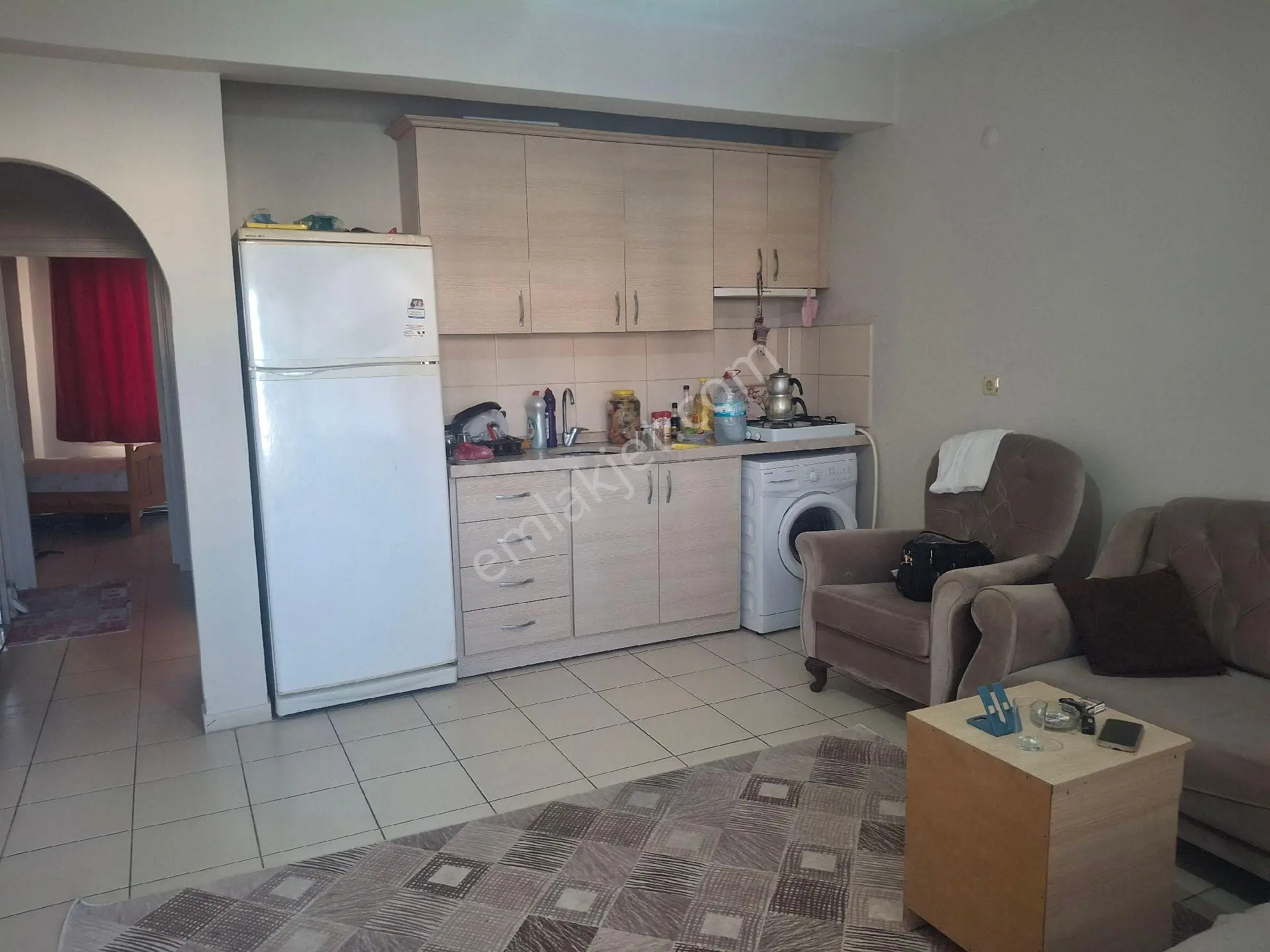 Kumsala 100 Metre Mesafede Satlık 2+1 Daıre