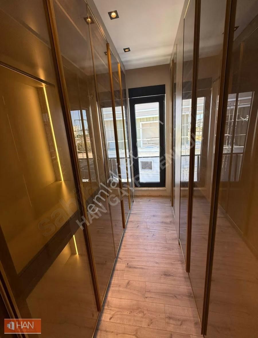 Kepez'de 5+1 Ultra Lüks Havuzlu Jakuzili Villa - Görsel 9