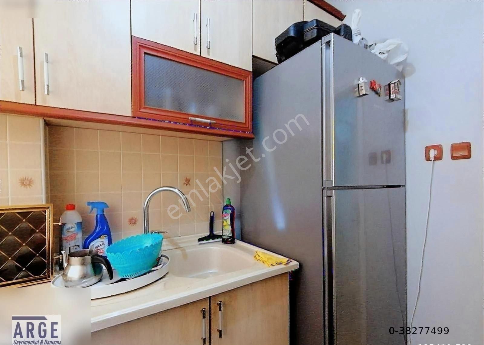 Merkezi Konumda Satılık 2 + 1 Ara Katı Daire - Görsel 9