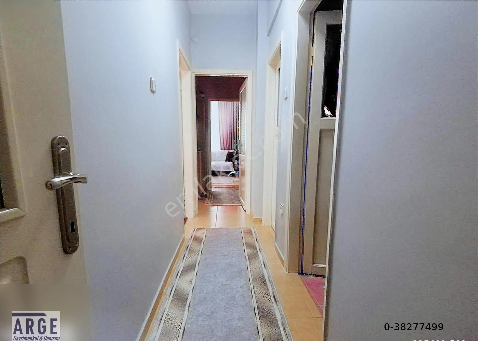 Merkezi Konumda Satılık 2 + 1 Ara Katı Daire - Görsel 11