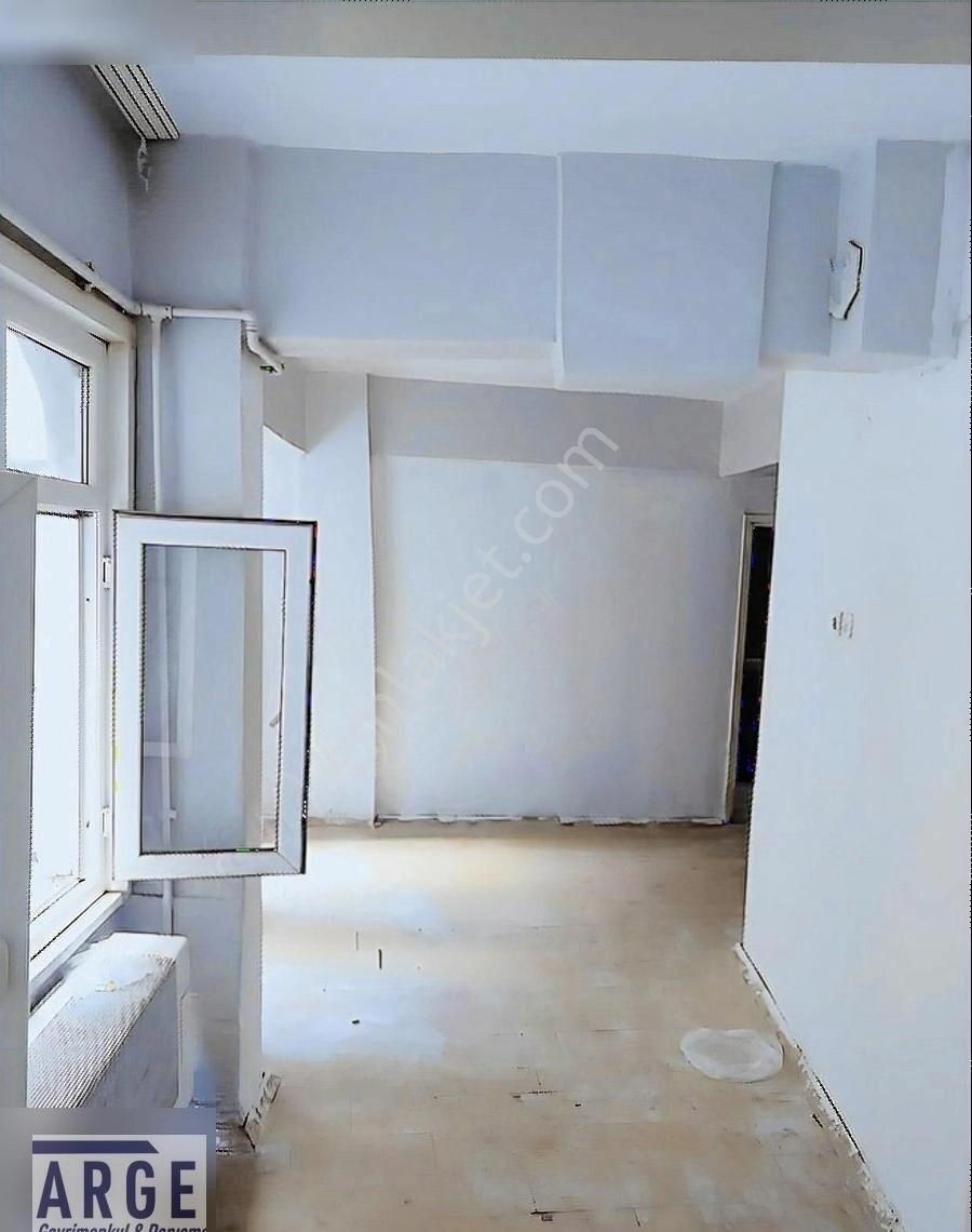 Küçükköy Meydana Yakın 2+1 Satılık Takaslı Bahçe Katı - Görsel 19