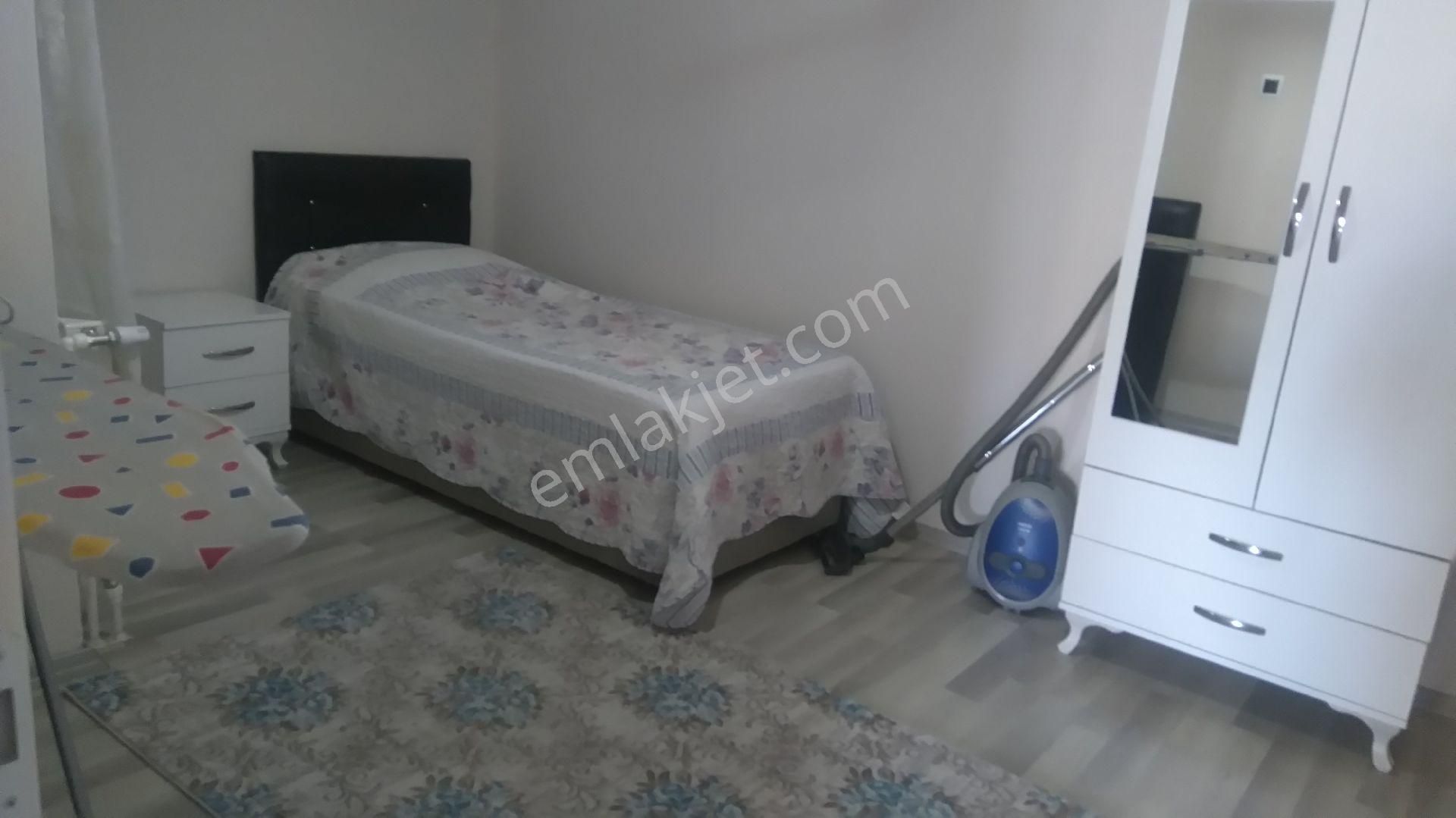 Adnan Menderes Bul Üžeri Eşyalı 3+1 Dogalgazlı - Görsel 13