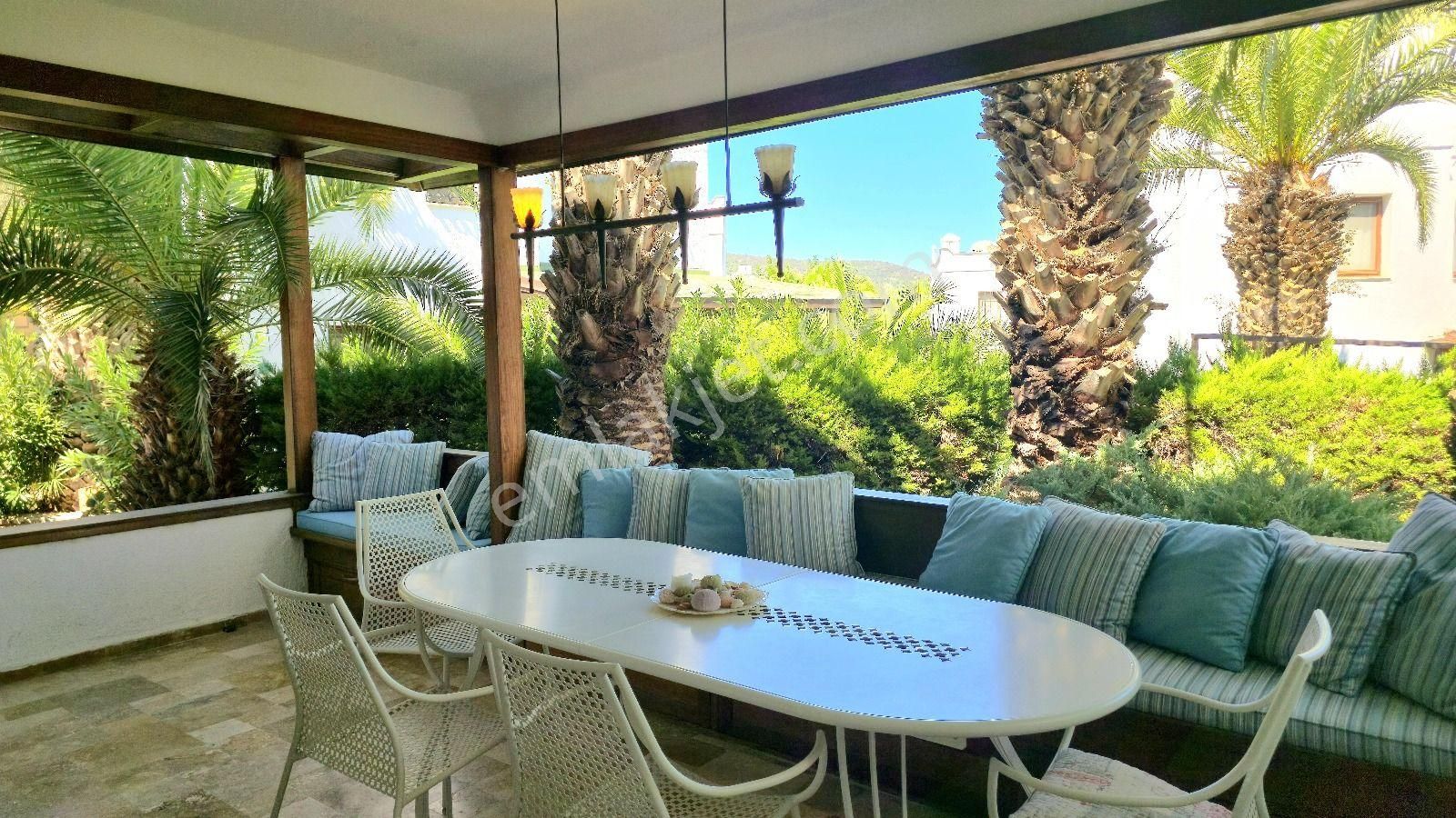 Bodrum Torba'da Satılık Bahçeli Trıplex Müstakil Ev - Görsel 2