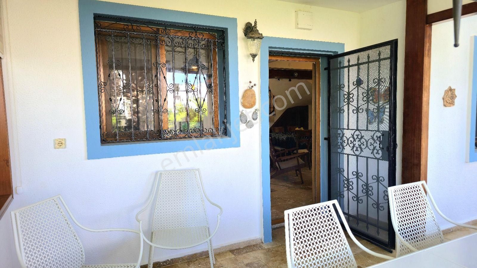 Bodrum Torba'da Satılık Bahçeli Trıplex Müstakil Ev - Görsel 4