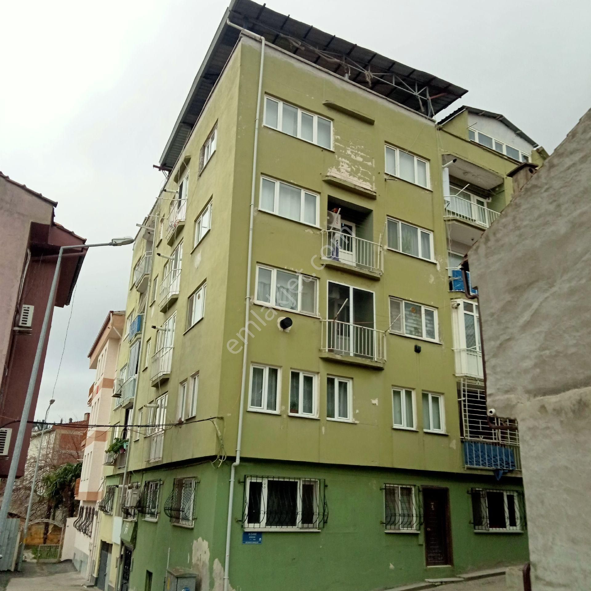 Satılık 1+1 Daire.dukkan Tapulu - Görsel 6