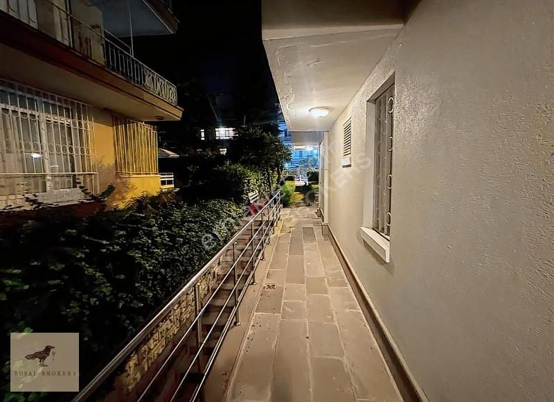 Kiralik, Reşit Galip Caddesi, Eşiyalı Daire 3+1 - Görsel 29