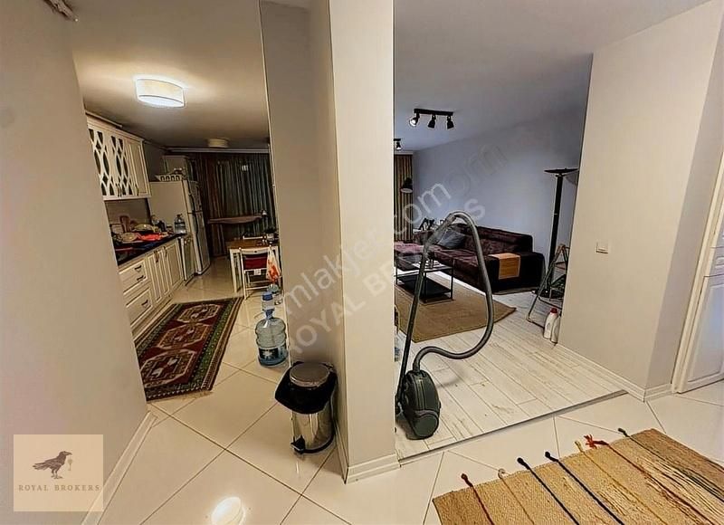 Kiralik, Reşit Galip Caddesi, Eşiyalı Daire 3+1 - Görsel 9