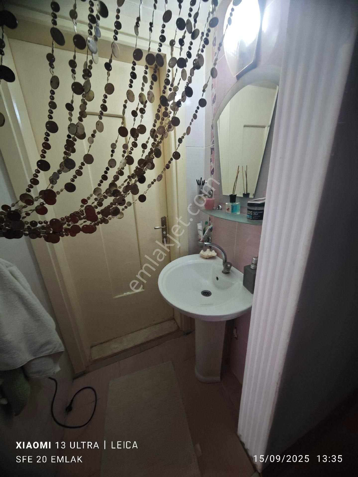 Denizli Fesleğen Mahallesi'nde Satılık Çift Balkonlu 3+1 Daire - Görsel 8