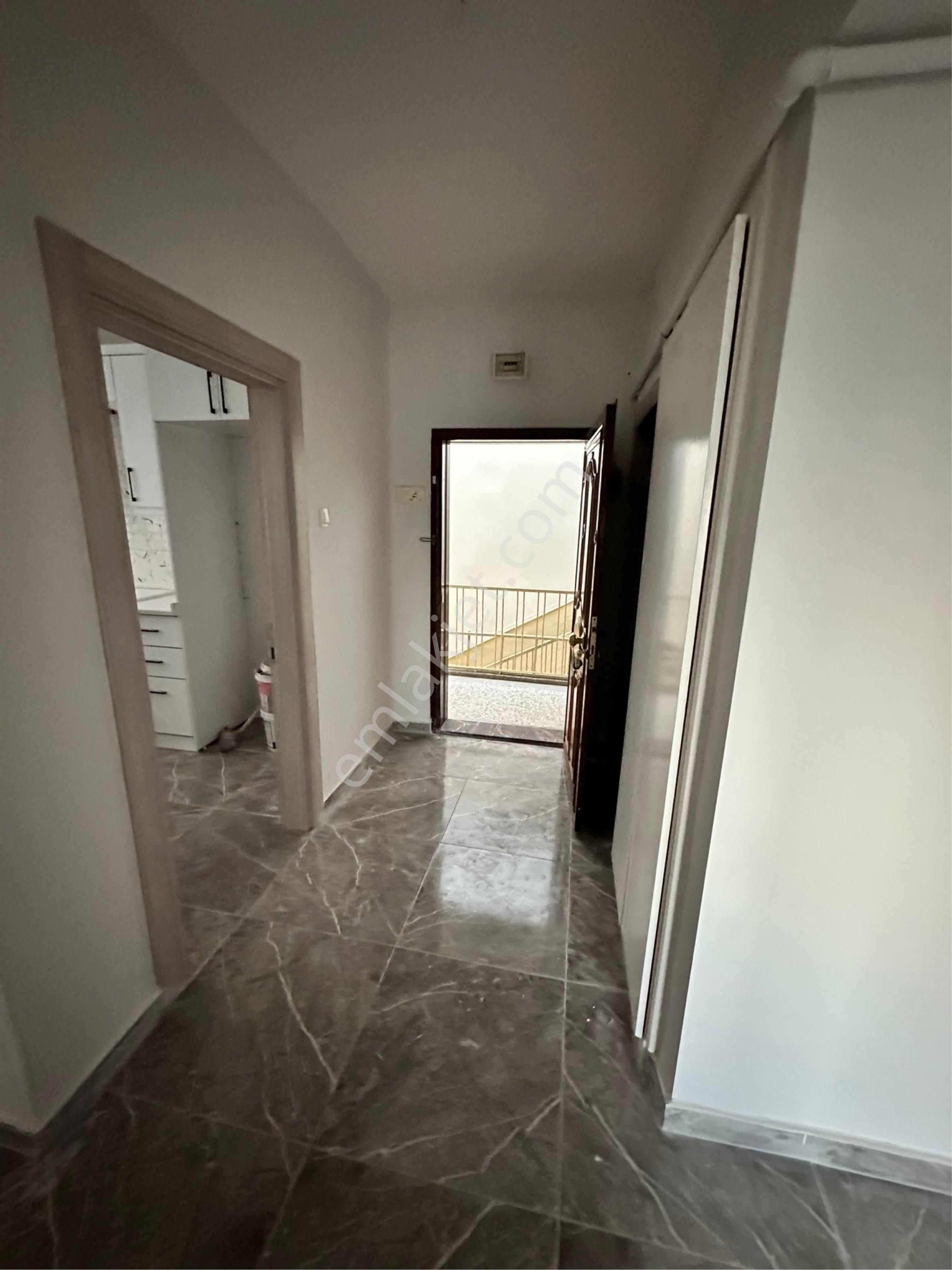 Yakacık Mahallesinde 3+1 Full Yapılı Daire - Görsel 16