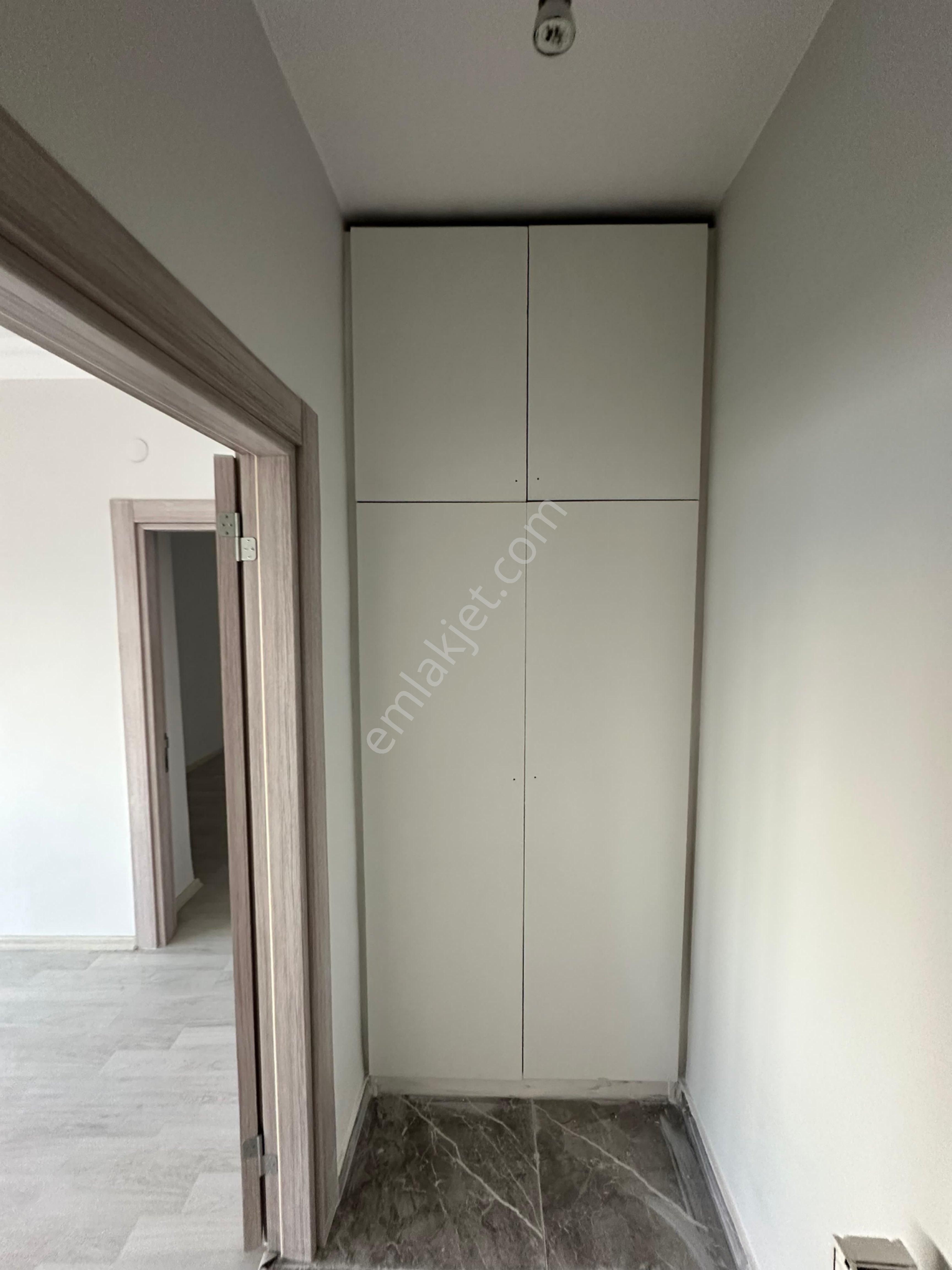 Yakacık Mahallesinde 3+1 Full Yapılı Daire - Görsel 14