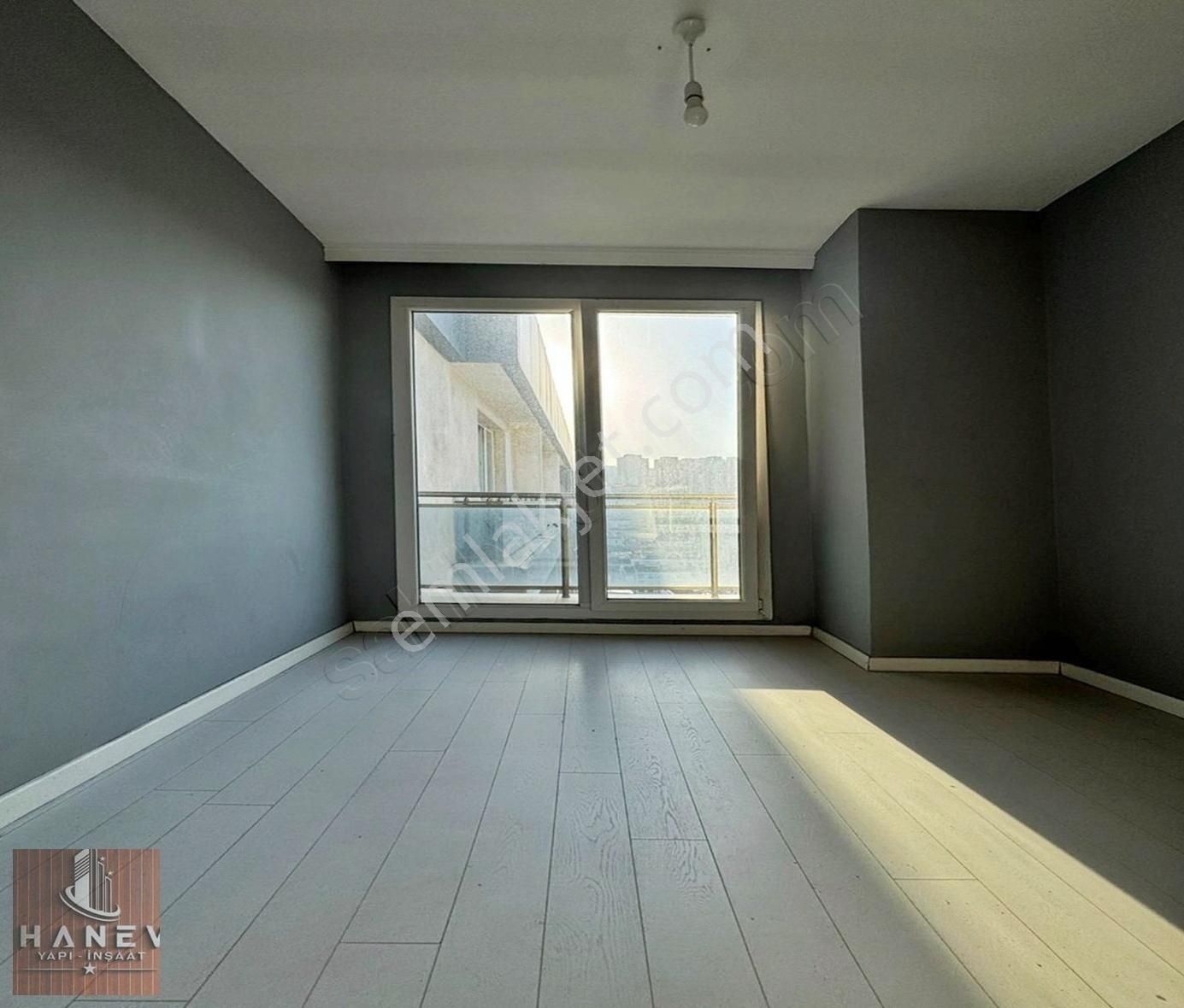 Metrobüse 10 Dakika Site İçerisinde 2+1 Satılık Daire - Görsel 2