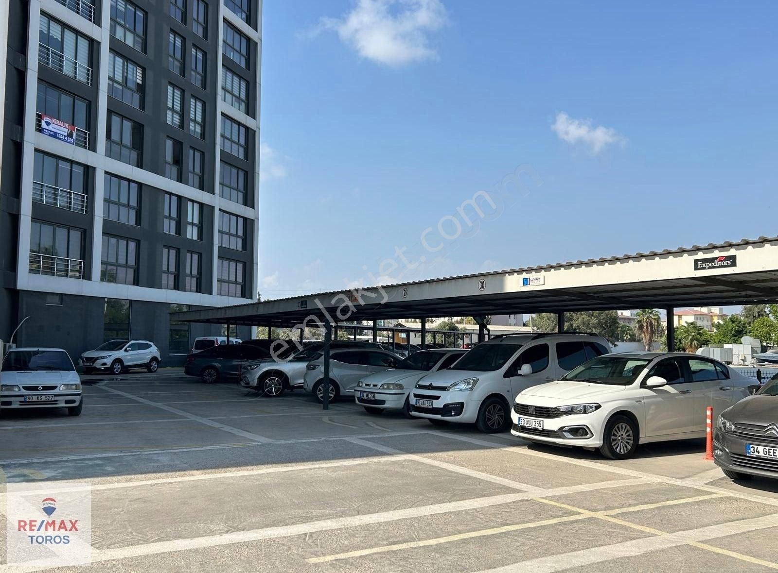 Remax Toros'tan Mersin Limanı'nın Kalbinde Kiralık Ofis Katı - Görsel 5