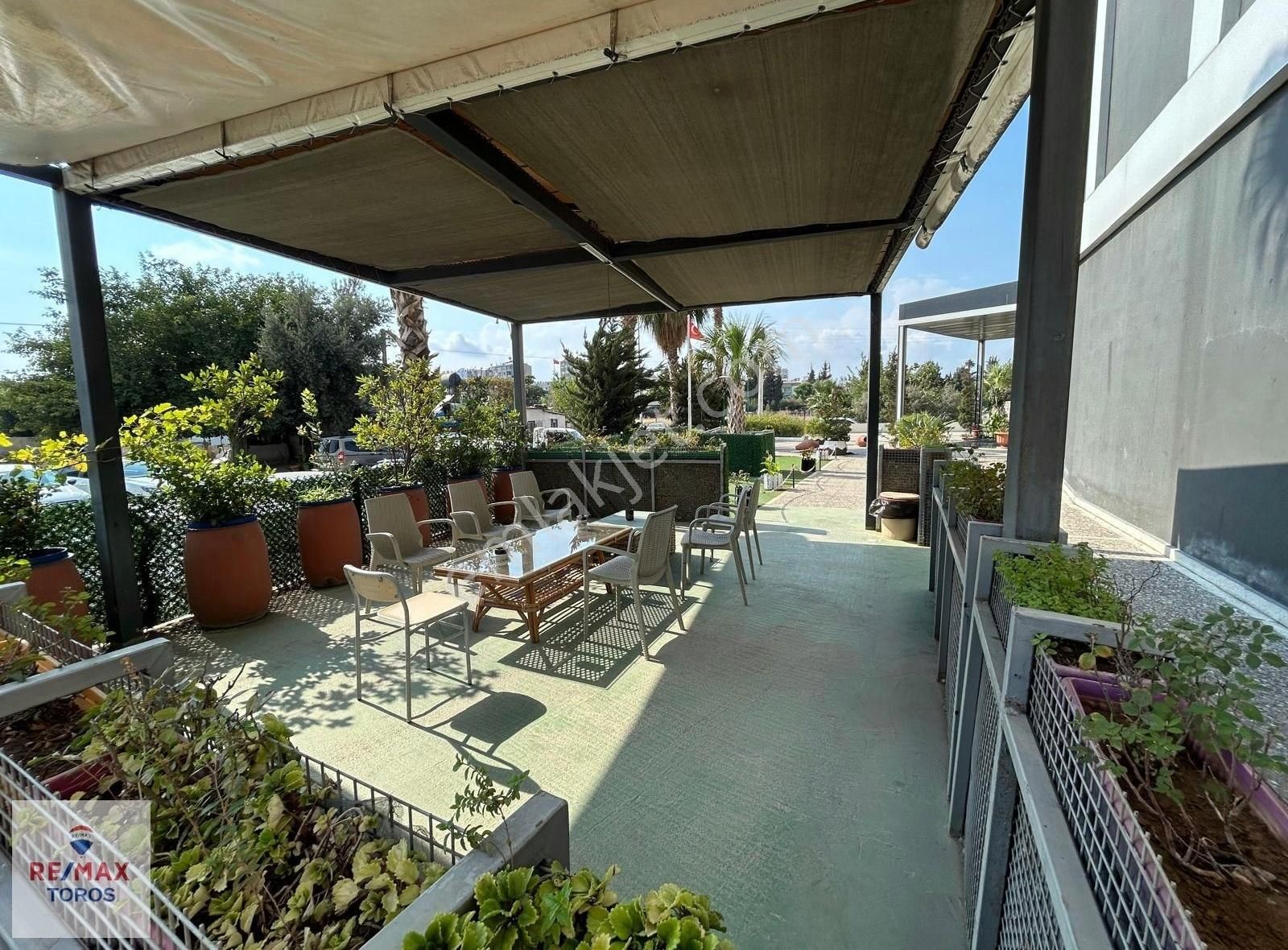Remax Toros'tan Mersin Limanı'nın Kalbinde Kiralık Ofis Katı - Görsel 21