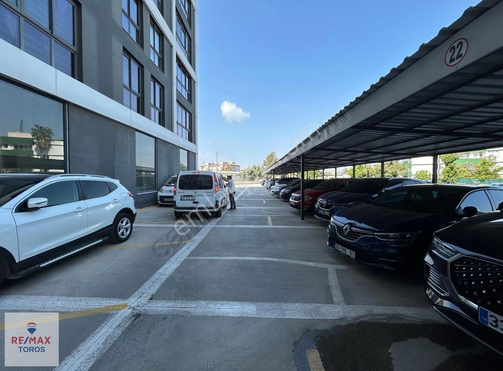 Remax Toros'tan Mersin Limanı'nın Kalbinde Kiralık Ofis Katı - Görsel 9