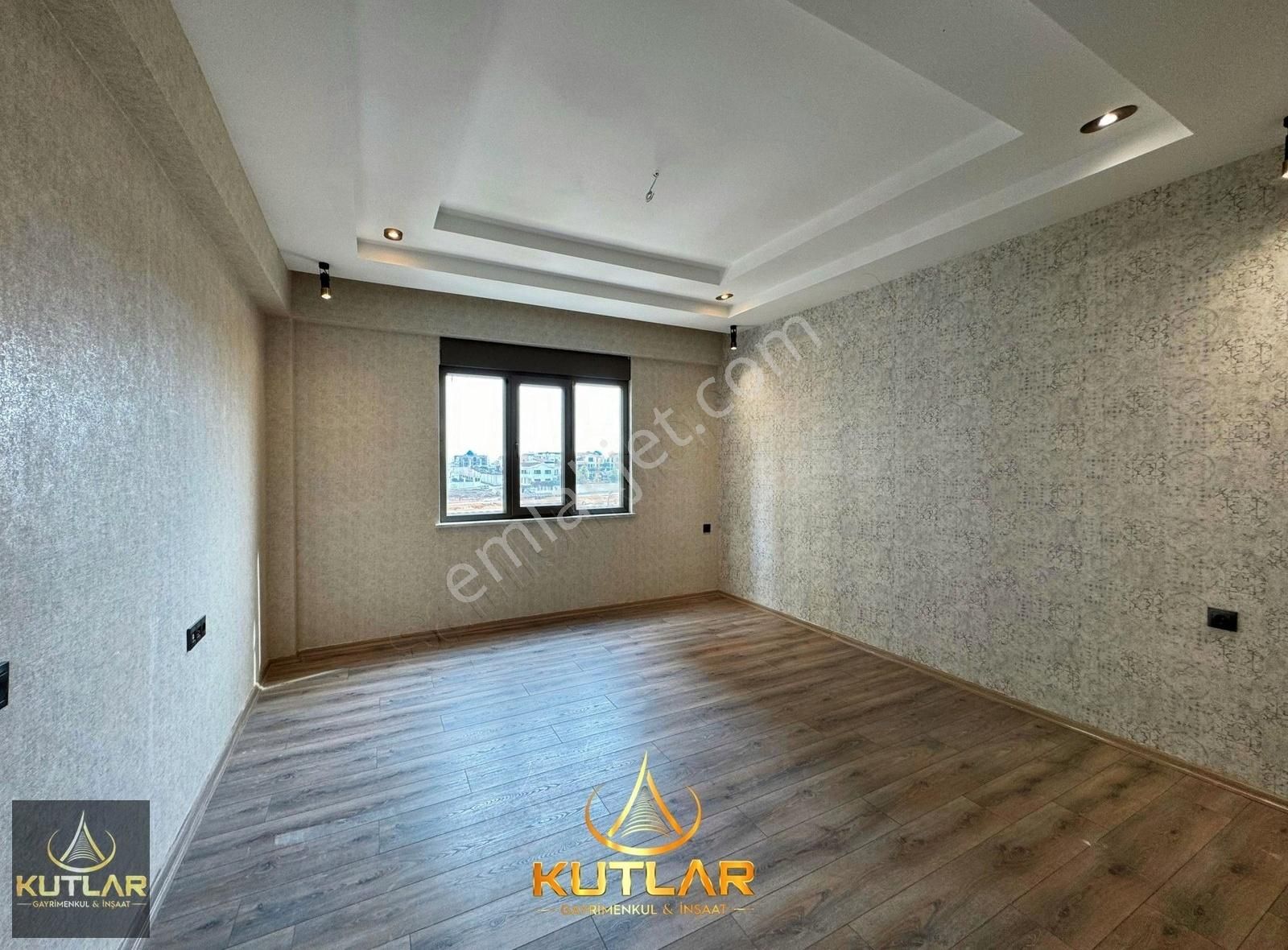 Kutlar'dan 15 Temmuz Mah Prime Mall Arkası Farklı Tasarım Aa Plu - Görsel 9