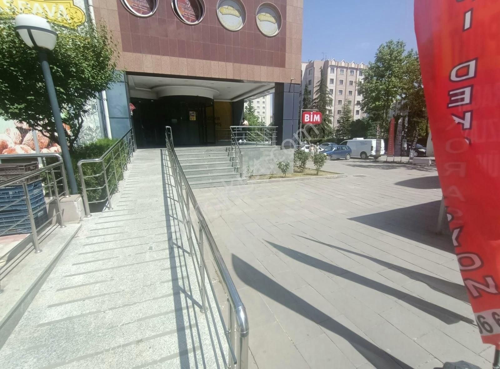 Buğra Emlak Tan Eryaman Center Da Kiracılı Dükkan - Görsel 5