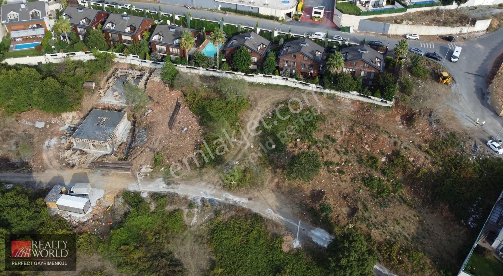 *realty World*zekeriyaköy Merkezde Satılık 532 M2 İmarlı Arsa - Görsel 3