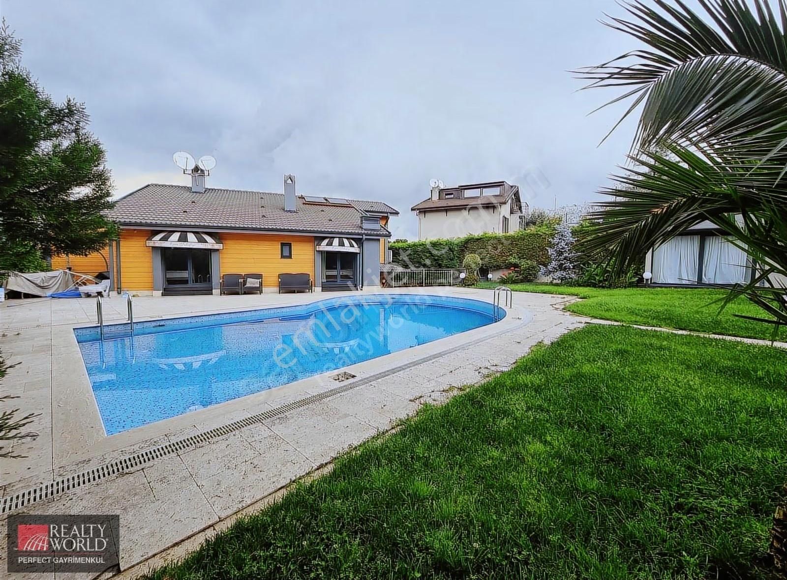 *realty World* Zekeriyaköyde Eşyalı Kiralık 9 Tipi Koza Villası - Görsel 8