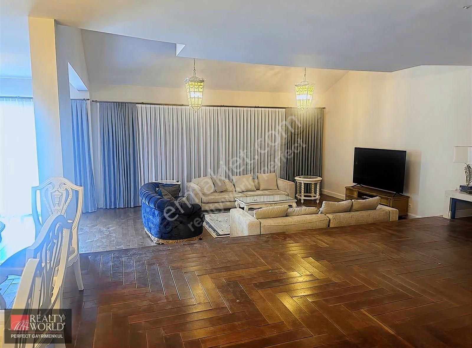 *realty World* Zekeriyaköyde Eşyalı Kiralık 9 Tipi Koza Villası - Görsel 18