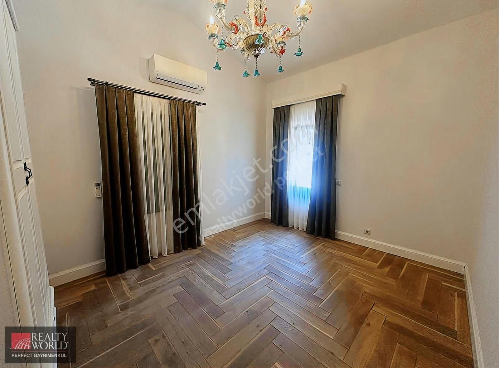 *realty World* Zekeriyaköyde Eşyalı Kiralık 9 Tipi Koza Villası - Görsel 19