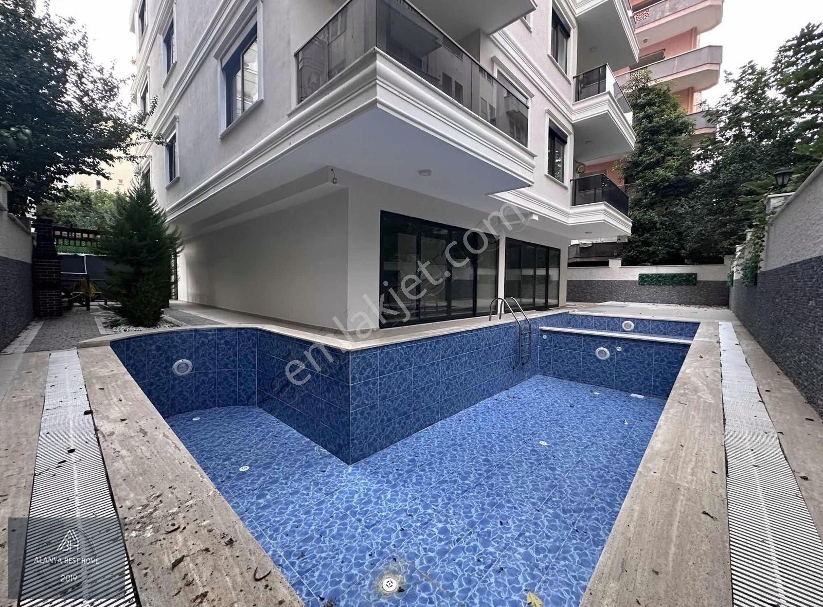Denize Yakın Kat Mülkiyetli,iskanlı Sıfır 2+1 Havuzlu Dubleks - Görsel 7