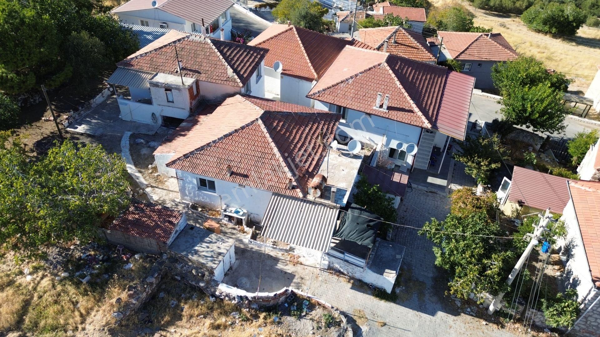 Karaburun Mordoğan Çatalkaya'da Kargir Ev Ve Arsası - Görsel 25