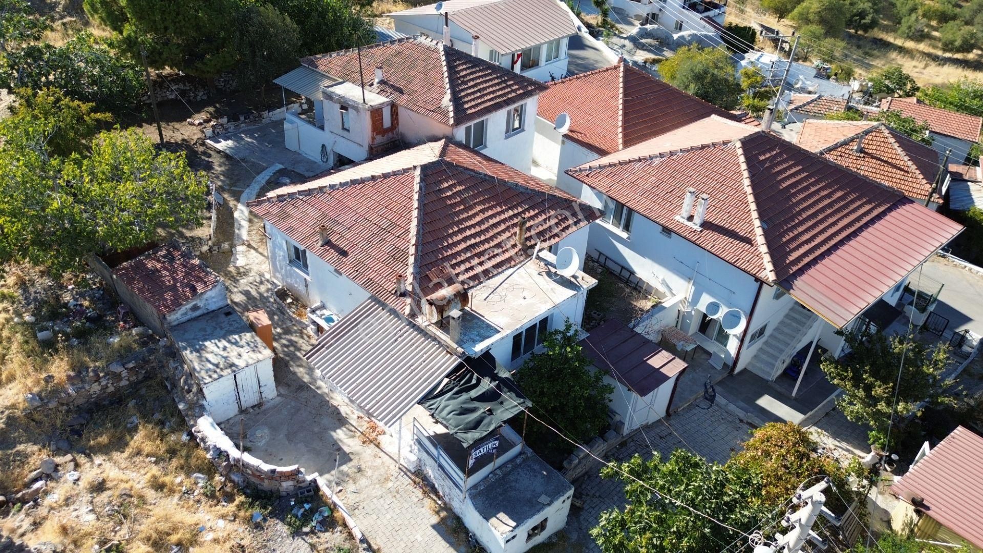 Karaburun Mordoğan Çatalkaya'da Kargir Ev Ve Arsası - Görsel 22