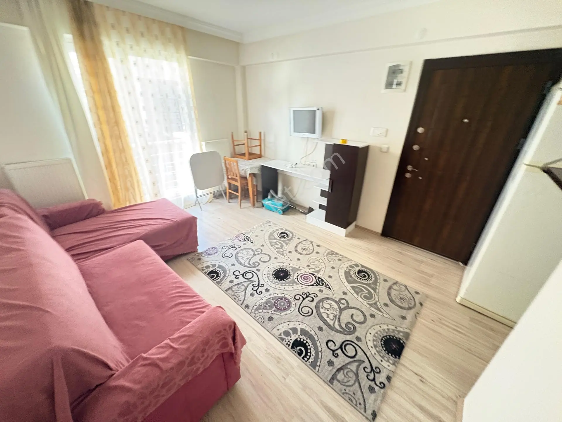 Marmara'dan Edirne Merkez Cem Evi Durağın 1+1 Eşyalı Kiralık Daire - Görsel 3