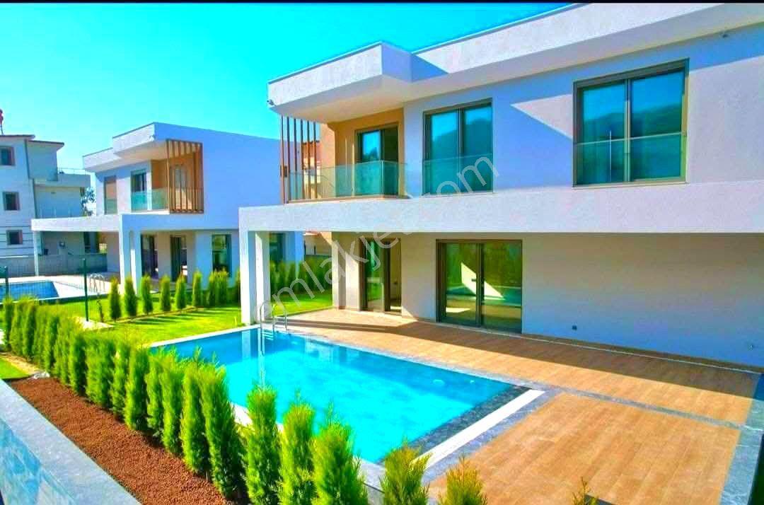 Güzelçamlıda Plaja Yakın Özel Havuzlu Tek Müstakil Sıfır Villa - Görsel 35