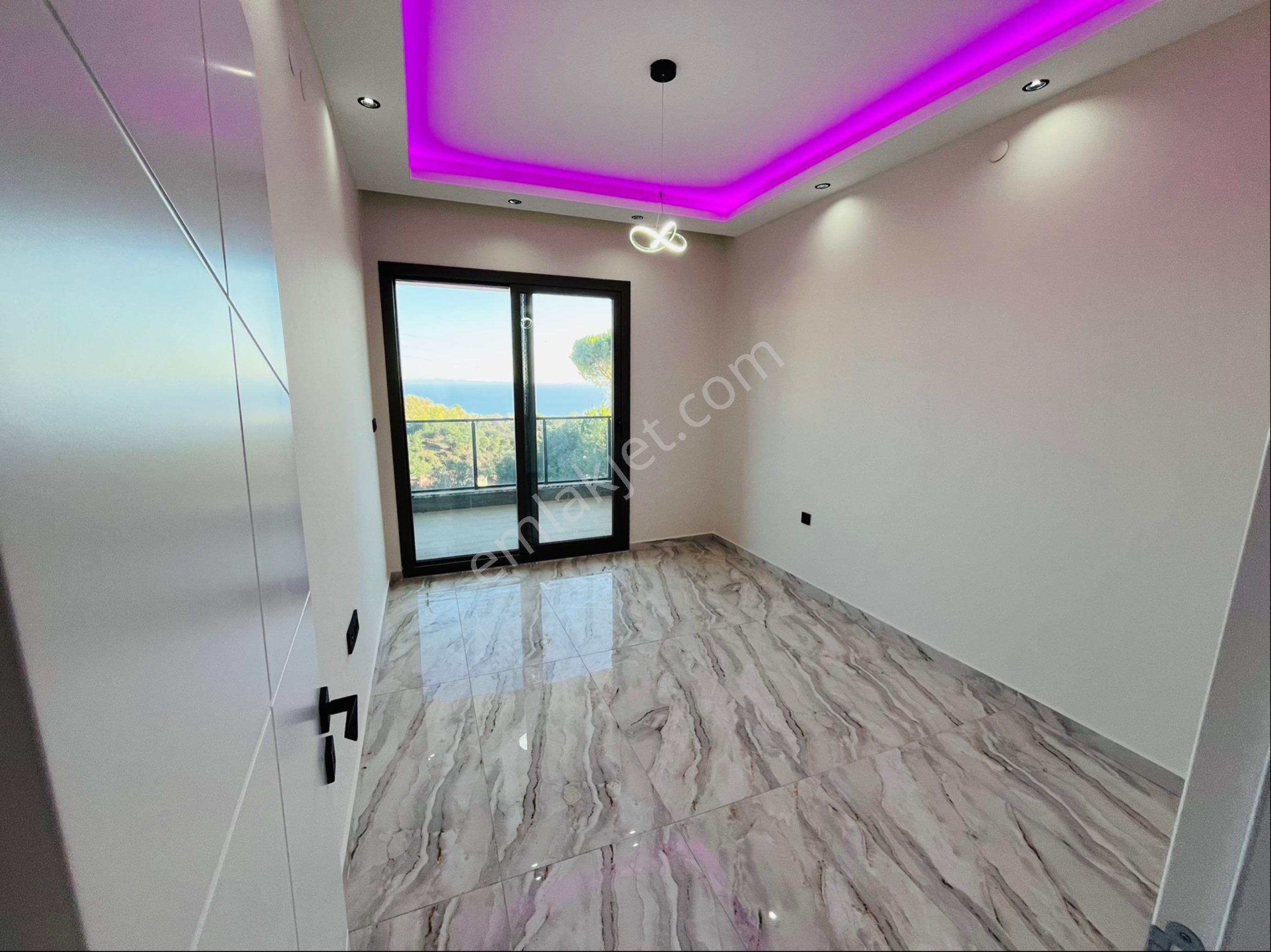 Altınoluk 2 Daire Gibi 4 Katlı Etrafı Kamera Sistemli 4 Kattan Deniz Gören Önü Yeşil Alan İkiz Villa - Görsel 26