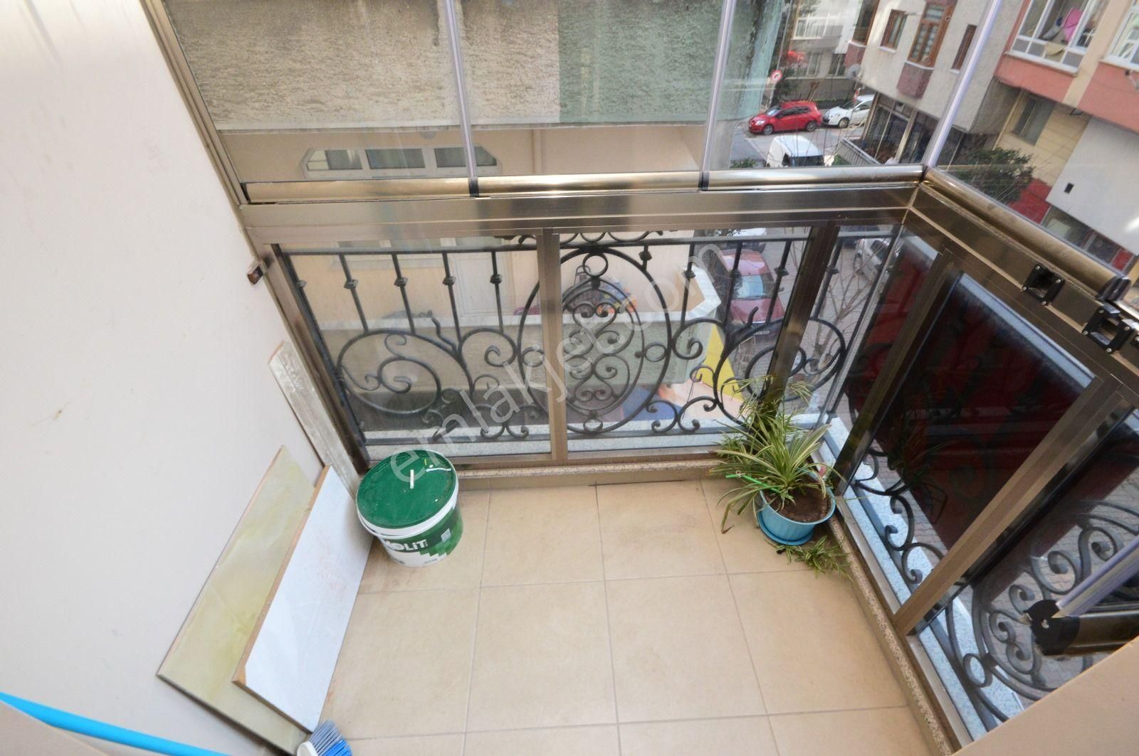 Başokur'dan Bahçelievler Şirinevler Metro Metrobüse 10 Dk, 2+1 - Görsel 16