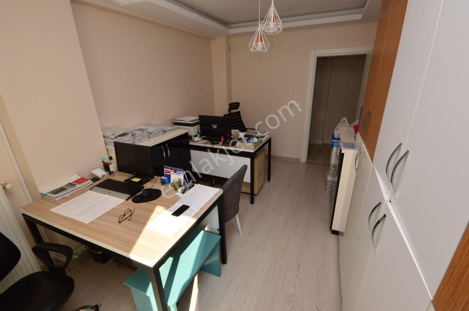 Başokur'dan Bahçelievler Şirinevler Metro Metrobüse 10 Dk, 2+1 - Görsel 21