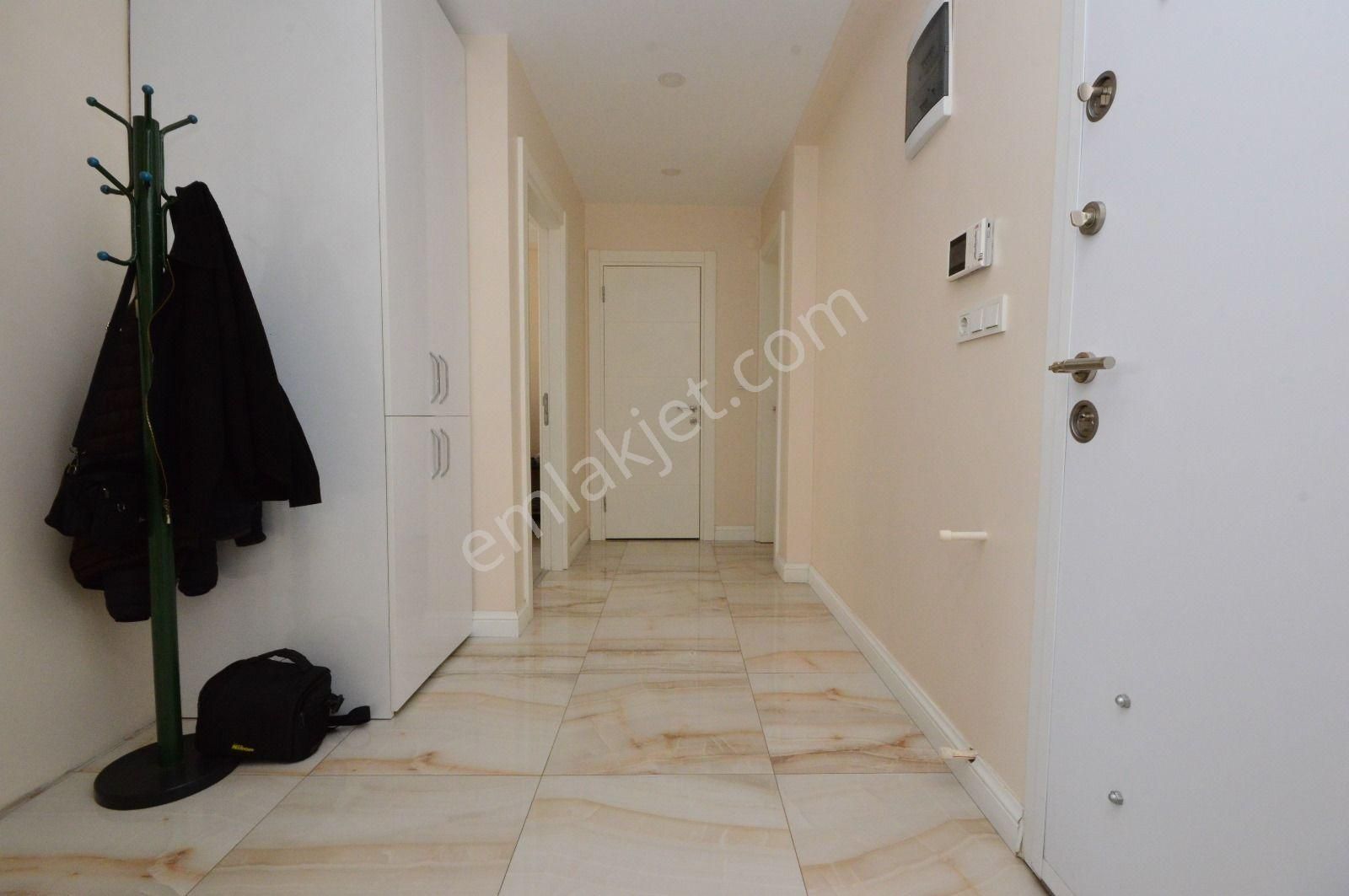 Başokur'dan Bahçelievler Şirinevler Metro Metrobüse 10 Dk, 2+1 - Görsel 14