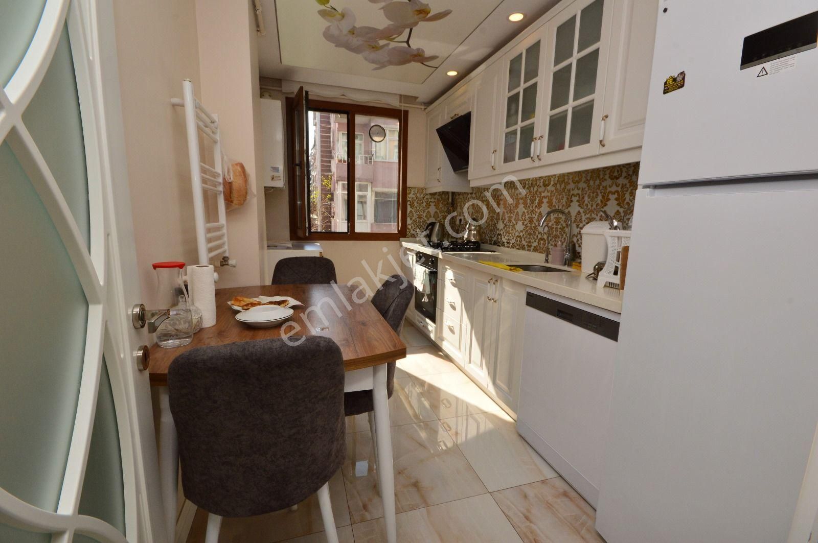 Başokur'dan Bahçelievler Şirinevler Metro Metrobüse 10 Dk, 2+1 - Görsel 20