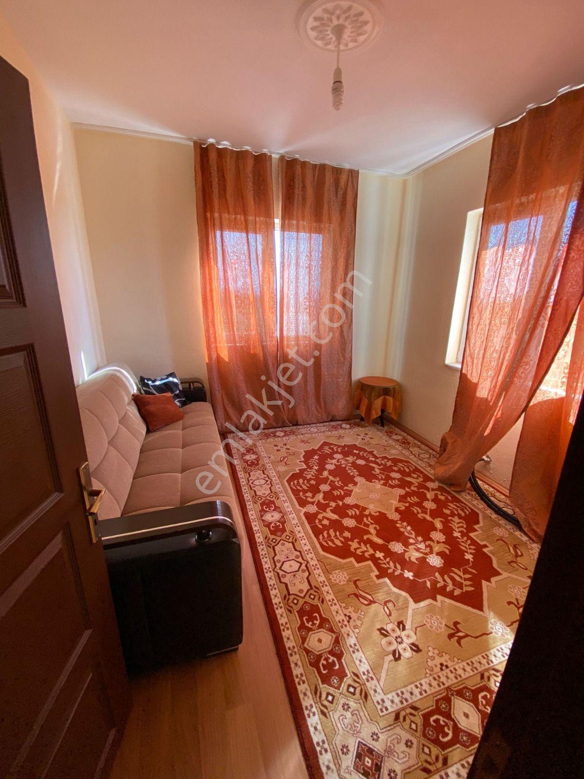 Öz Gaye Emlaktan Develi Zile Ana Yol Kenarı Satılık Elmalık - Görsel 8