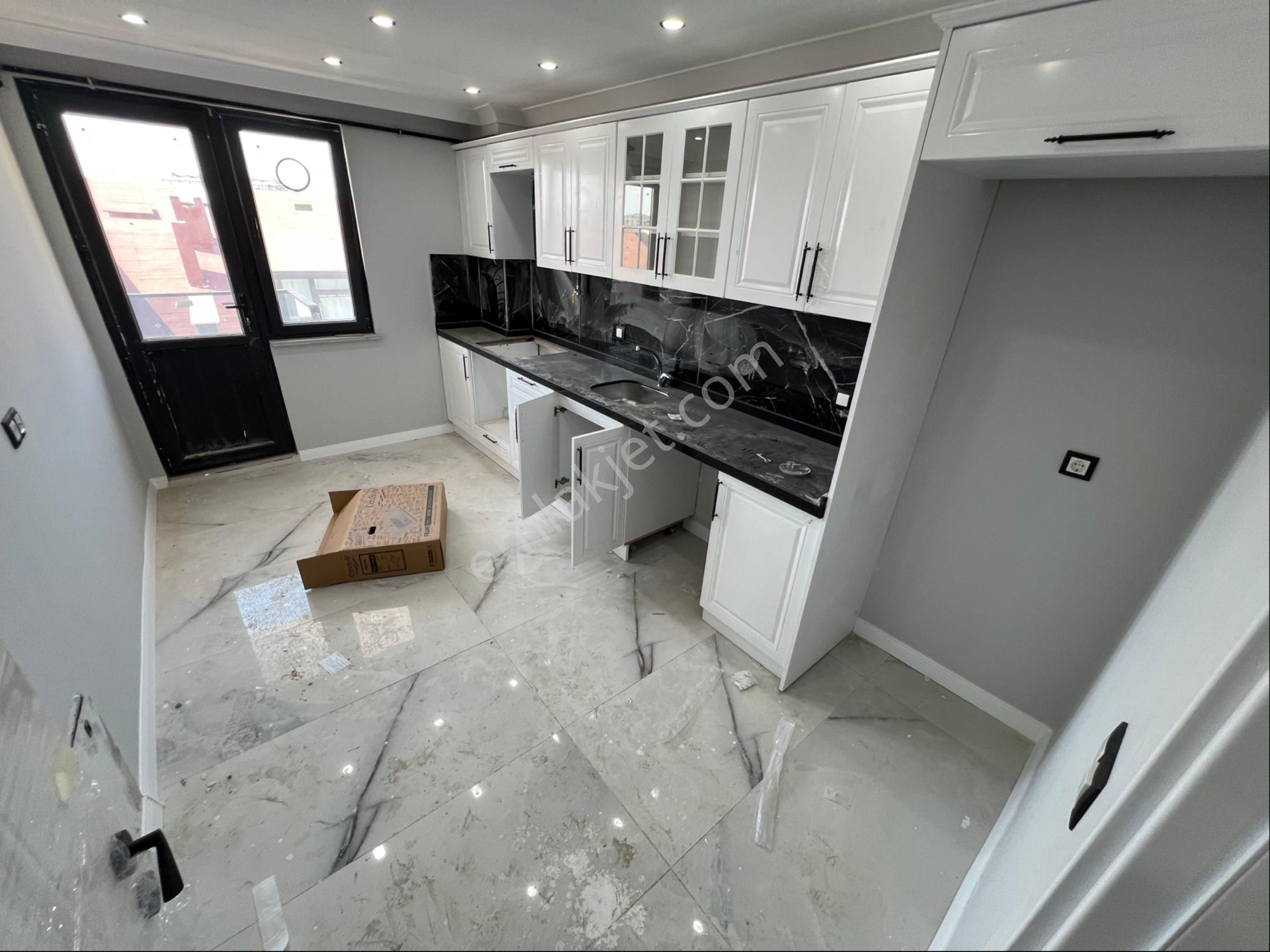 Vizyon Emlak'tan Emek Mh 3+1 Lüks Geniş Kullanışlı Arakat Daire - Görsel 15