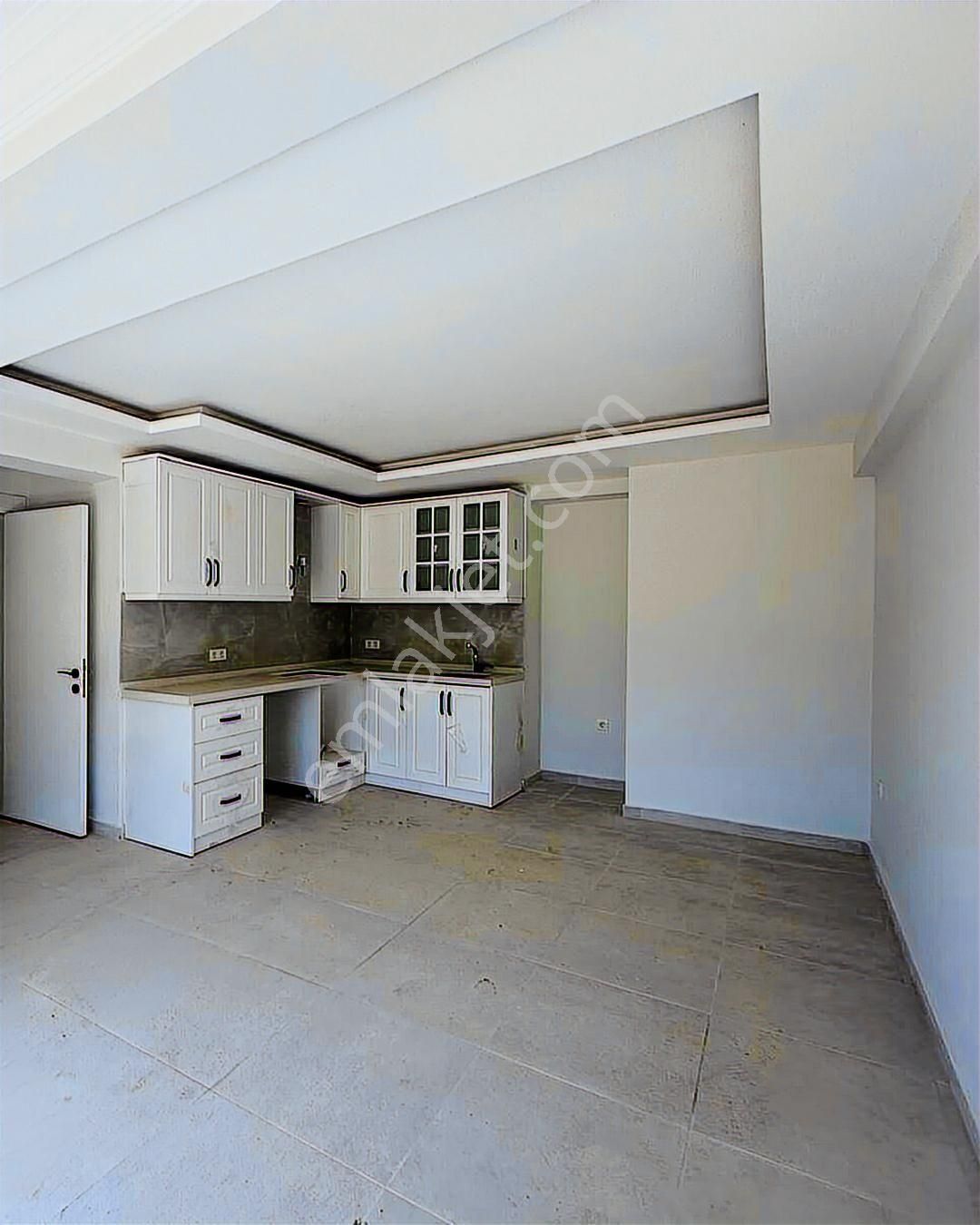 Sıla Emlak'tan Güllük Merkezde Bahçe Katı 1+1 Satılık Daire - Görsel 5