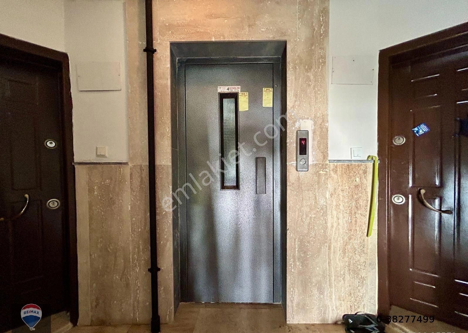 Kuşadası Ege Mahallesi Denız Manzaralı 3+1 Dubleks Daıre... - Görsel 9