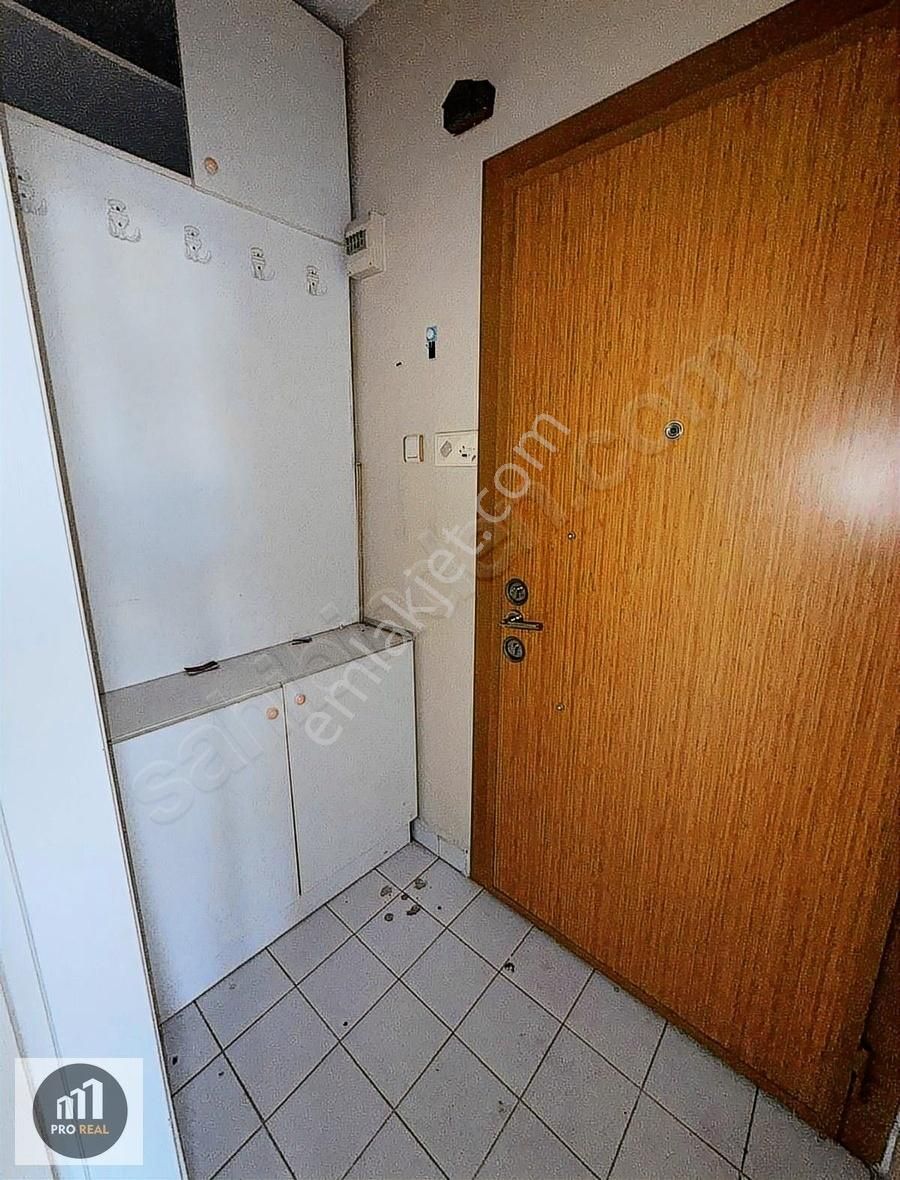 Bezmialem Çapa Hastane Metro Tramvay Satılık 2+1 Daire - Görsel 7