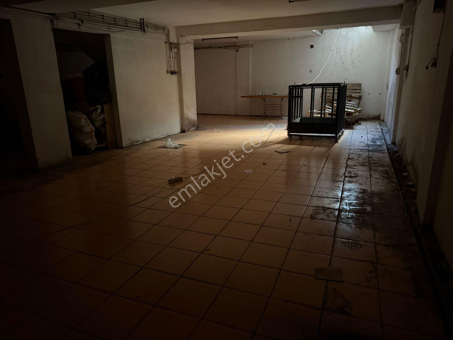 Karabağlar Belediyesi Yakını 3 Katlı 250 M² Kiralık İş Yeri - Görsel 9