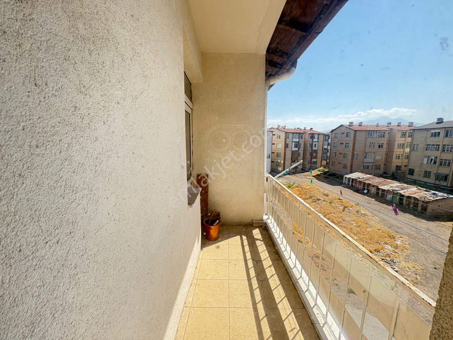 Elisa Gyo//kayabaşı Halıcılar Sitesi Karşısı 3+1 Kombili Satılık Daire - Görsel 12