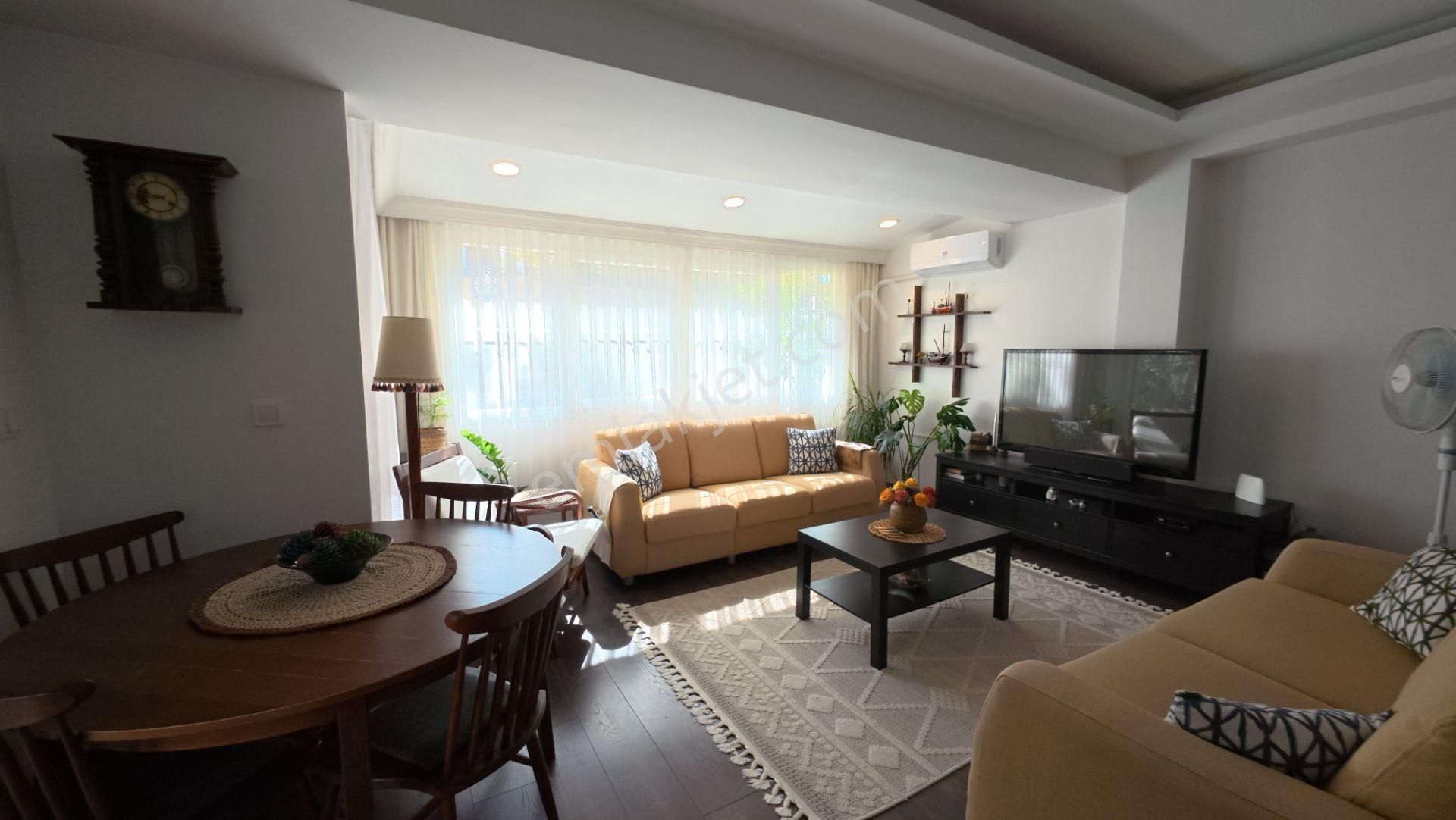 Yeni Foça'da Bahçeli Teraslı Satılık 2+1 Müstakil Ev - Görsel 20