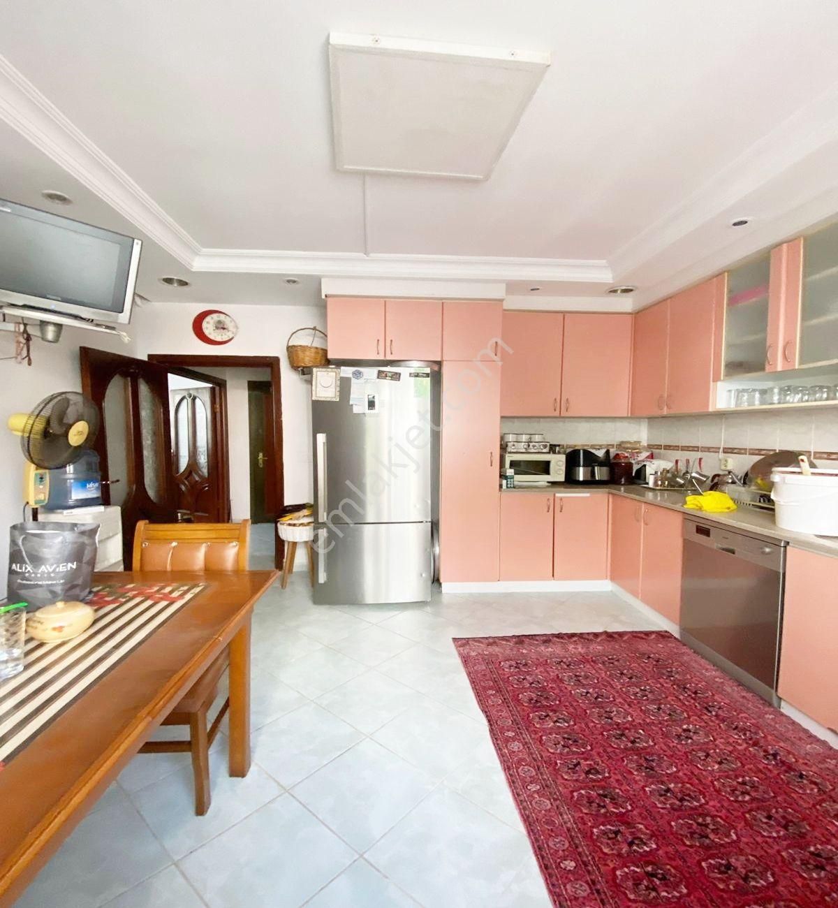 Avcılar Denizköşkler De 3+1 Satılık Daire - Görsel 14